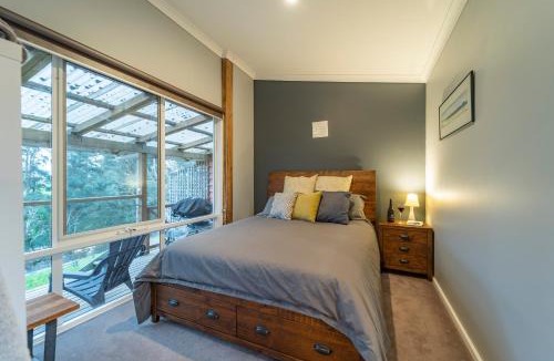 Smithton Bed & Breakfast | Platypus Waters B&B