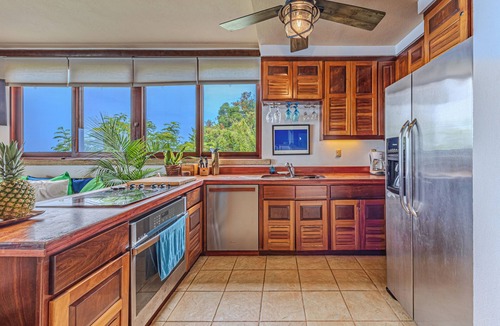 Dominical House | Playa Guapil near Dominical 25 Acre Estate - Amazing Ocean Views & Wildlife!