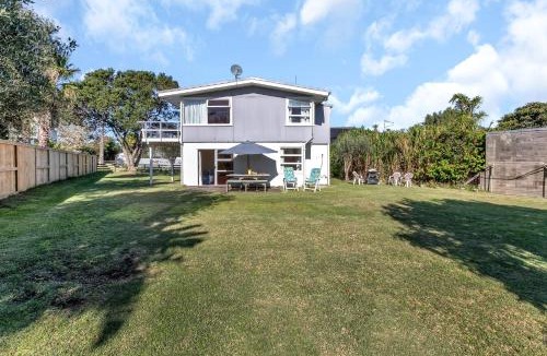 Matapouri House | Playtime Plus - Matapouri Holiday Home