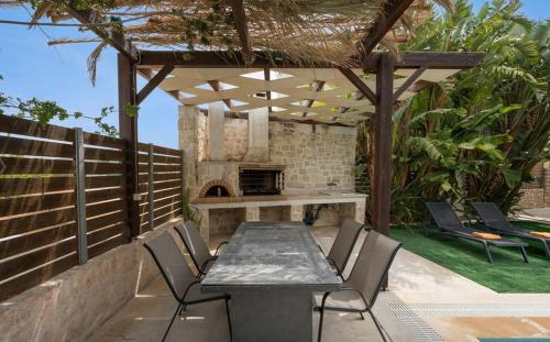 Perama Villa | Plousia Stone Villa with Private Pool & Garden - Rethymno