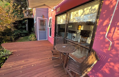 Russell Apartment | Plum Tree Apartment
