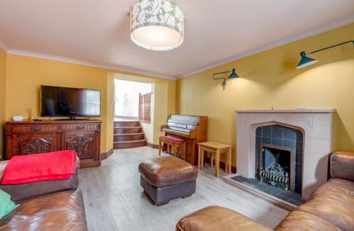 Cellardyke House | Poetry Peter's