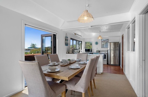 Pohara House | Pohara Beach Escape - Pohara Beach Holiday Home