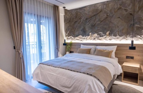 Kalambaka Apartment | Polyzos Luxury Suites Meteora #2 - Adults Friendly