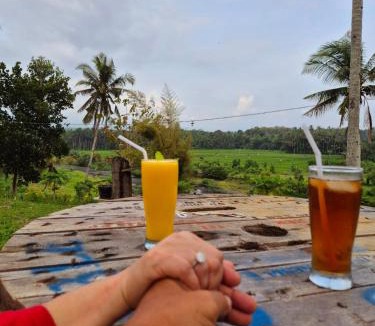 Mendoyo Hotel | Pondok bluepo