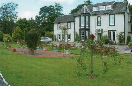 Callander Hotel | Poppies Hotel
