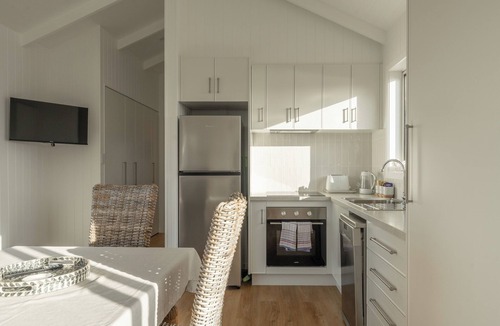 Port Sorell Apartment | Port Sorell Escape – Walk to Sand & Shops