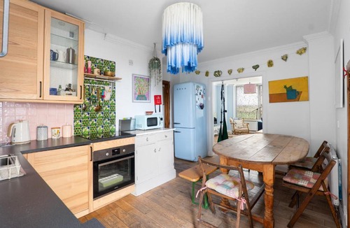 Portobello Apartment | Portobello Charming Seaside 3-BR Holiday Apartment