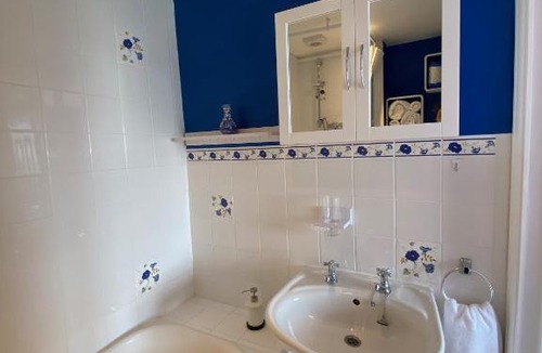 Chilworth Apartment | Pound Corner