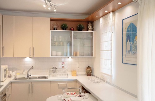 Ampelokipoi Apartment | Premium Athens Penthouse with Stunning Views and Free Parking next to Metro