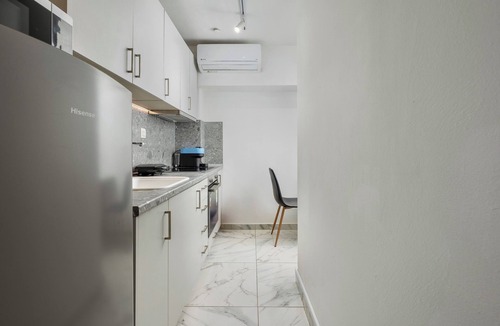 Thessaloniki City Centre Villa | Premium Jacuzzi Suite at the City Center