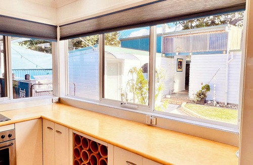 George Town House | Prime Waterfront House/Breathtaking Water Views 5 min to Low Head Fairy Penguins