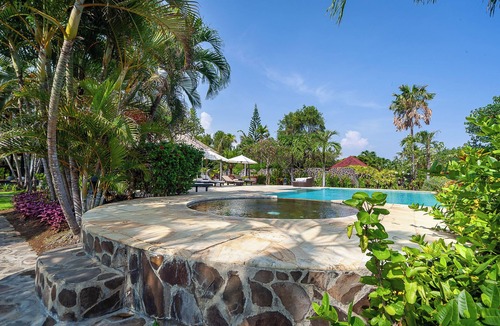 Dencarik Villa | Private Beach front Villa 12p: Accomplish your body and soul!