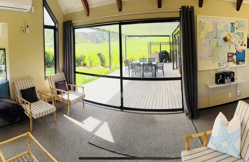 Mahia House | Private family friendly slice of paradise- ready for you to enjoy.