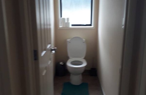 Flat Bush Resort | Private room ∙ 1 guest