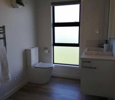 Cooks Beach Apartment | Purangi Waterfront Retreat - 2 bedroom