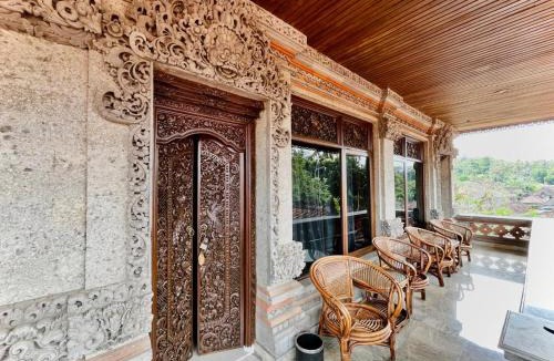 Undisan House | Puri Karang Residence