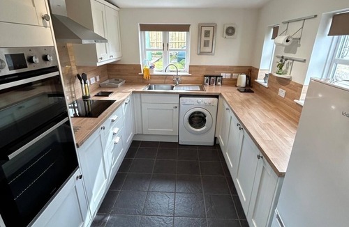 Drumnadrochit Cottage | Quaint Traditional Cottage With Modern Interior, Drumnadrochit, Loch Ness