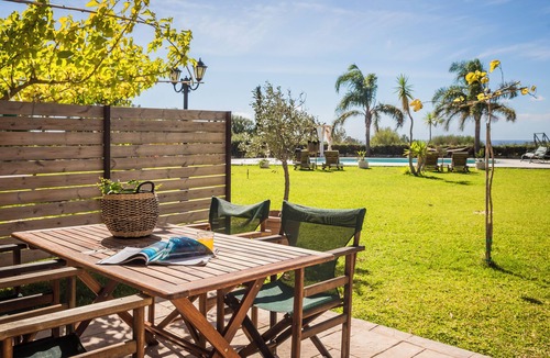Minia Apartment | Queen Bee Residence. Melissa Apartment