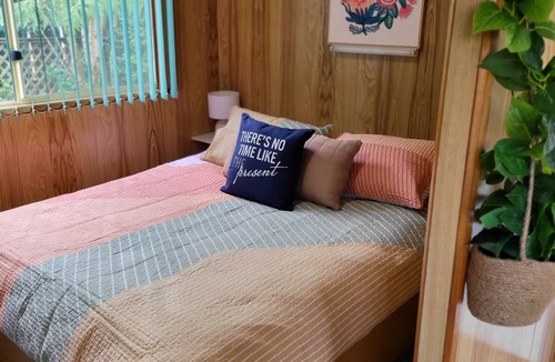 Queenstown Cabin | Queenstown Copper Country Cabins
