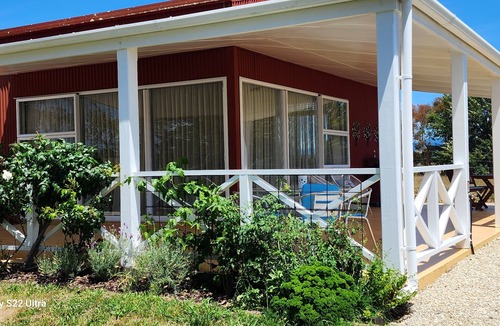 Tasman Cottage | Quiet and peaceful country living near to the sea