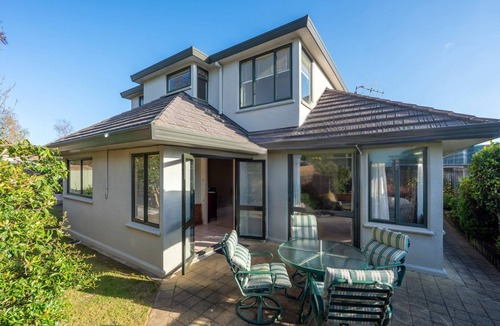 Taupo House | Quiet Hideaway Near Lake & Town