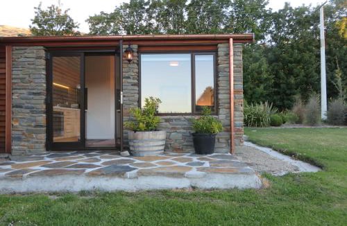 Bendigo House | Quiet studio in Paradise