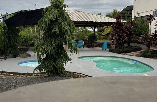 San Mateo Villa | Quinta Don Noé Villa/Casa Vacacional Cerca de Pacífico Central