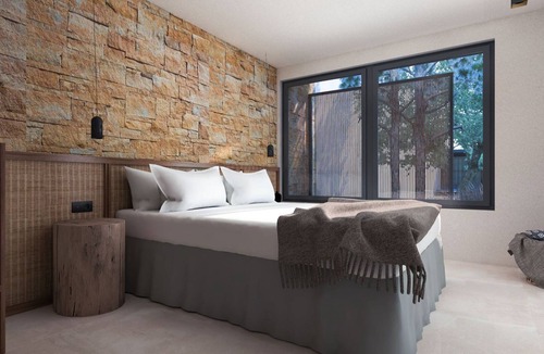 Chalkidona Villa | R 1319 Executive Suite with Outdoor Jacuzzi