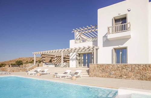Xilokeratidi Villa | R 3182 Villa Francisco With Clothes dryer.Dishwasher & Microwave,