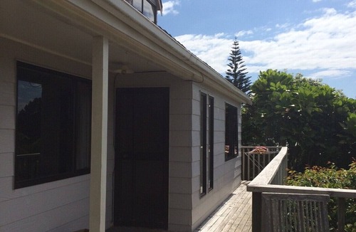 Raglan House | Raglan Beauty. Sun, Views, Nature - Walk to Town
