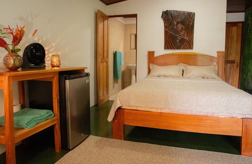 Quebrada Grande House | Rancho Costafalo Ecotourism Farm featuring two Charming Guesthouses!