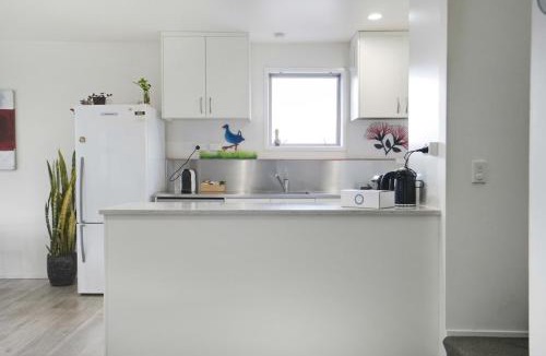Grafton House | Rare Find Large TownHouse 4BR 2Bath Garage