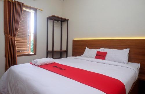 Banaran Hotel | RedDoorz @ Gentan Raya