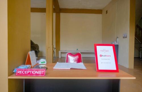 Klaten Selatan Hotel | RedDoorz near Alun Alun Klaten