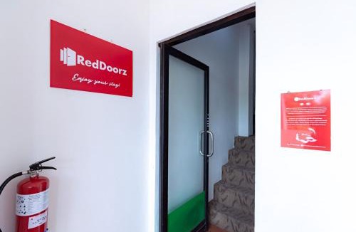 Batam House | RedDoorz near Hang Nadim Batam Airport