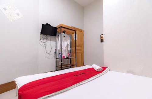 Batam House | RedDoorz near Hang Nadim Batam Airport