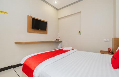 Pare Hotel | RedDoorz near Kampung Inggris Pare