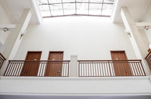 Binong House | RedDoorz near Supermall Karawaci 2