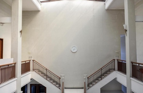 Binong House | RedDoorz near Supermall Karawaci 2