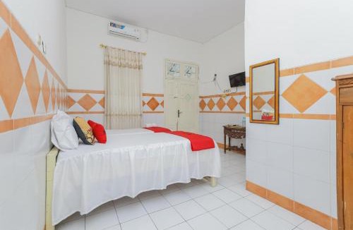 Prigen Hotel | RedDoorz Syariah at Mojosari