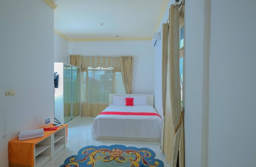 Banjarbaru House | RedDoorz Syariah near Museum Lambung Mangkurat 2