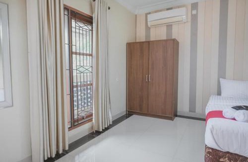 Jambi House | RedDoorz Syariah near Jamtos Jambi 2