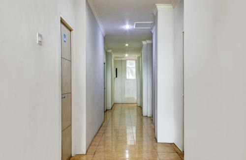 Martapura Hotel | RedDoorz Syariah near Q-Mall Banjarbaru
