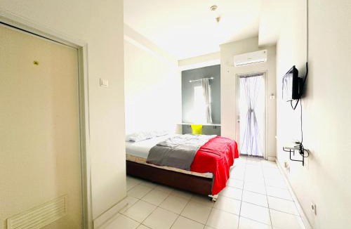 Dramaga Apartment | RedLiving Apartment @ Dramaga Tower by Liana Room