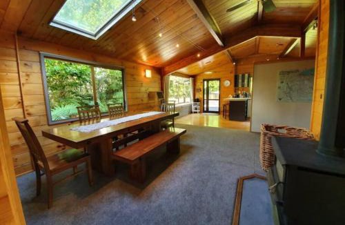 Lynmore House | Redwood Hub