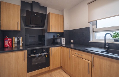 East Kilbride Apartment | Refreshing Modern Apartment in South Lanarkshire