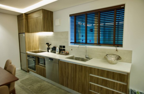 Fenton Street Hotel | Regal Palms Resort