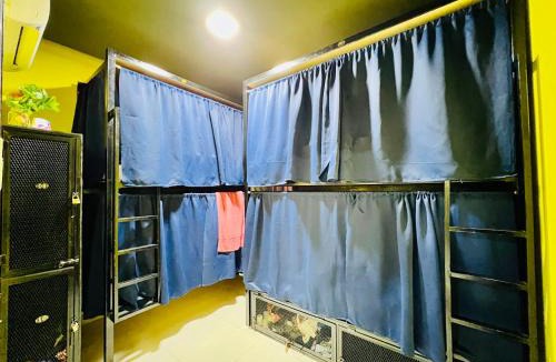 Chow Kit Hostel | Regalia Space Hostel