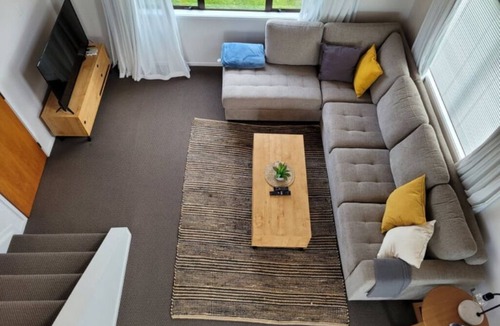 Snells Beach House | Relaxing Spot with Stunning Sea View!